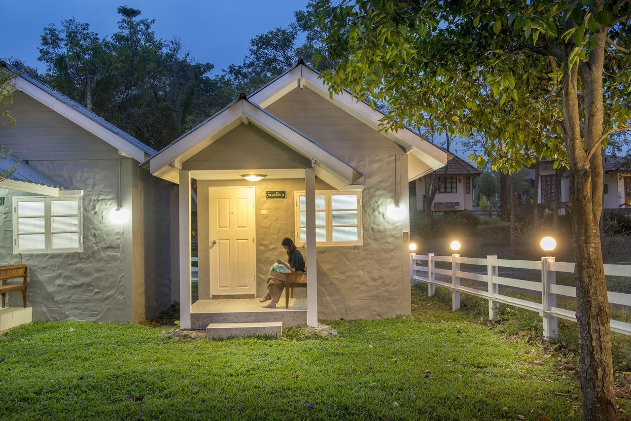 Ivy Cottage By Qiu Muak Lek Ngoại thất bức ảnh